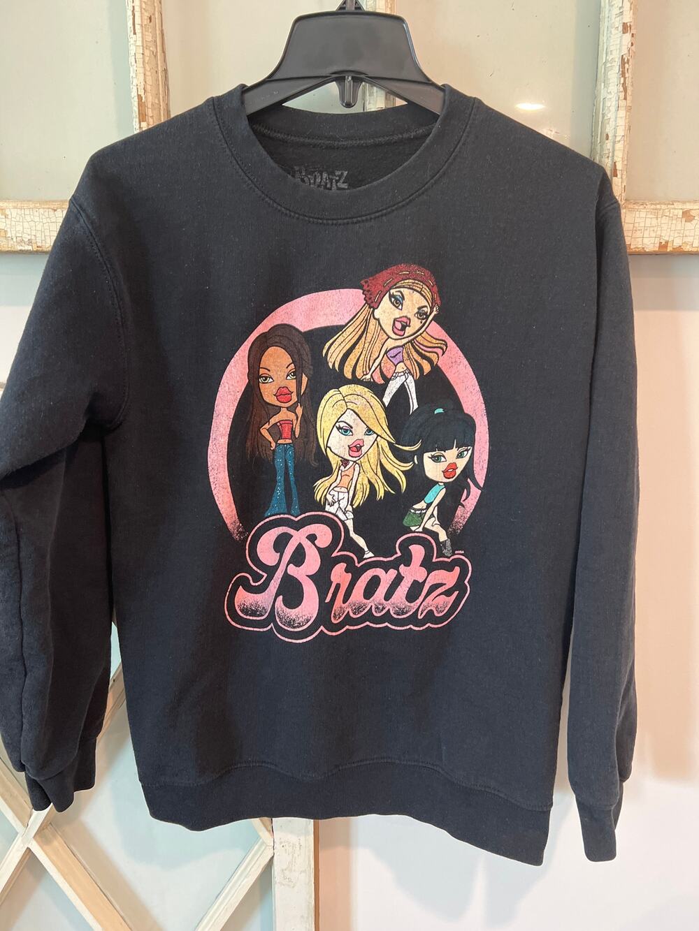 Bratz dolls size small women’s sweatshirt